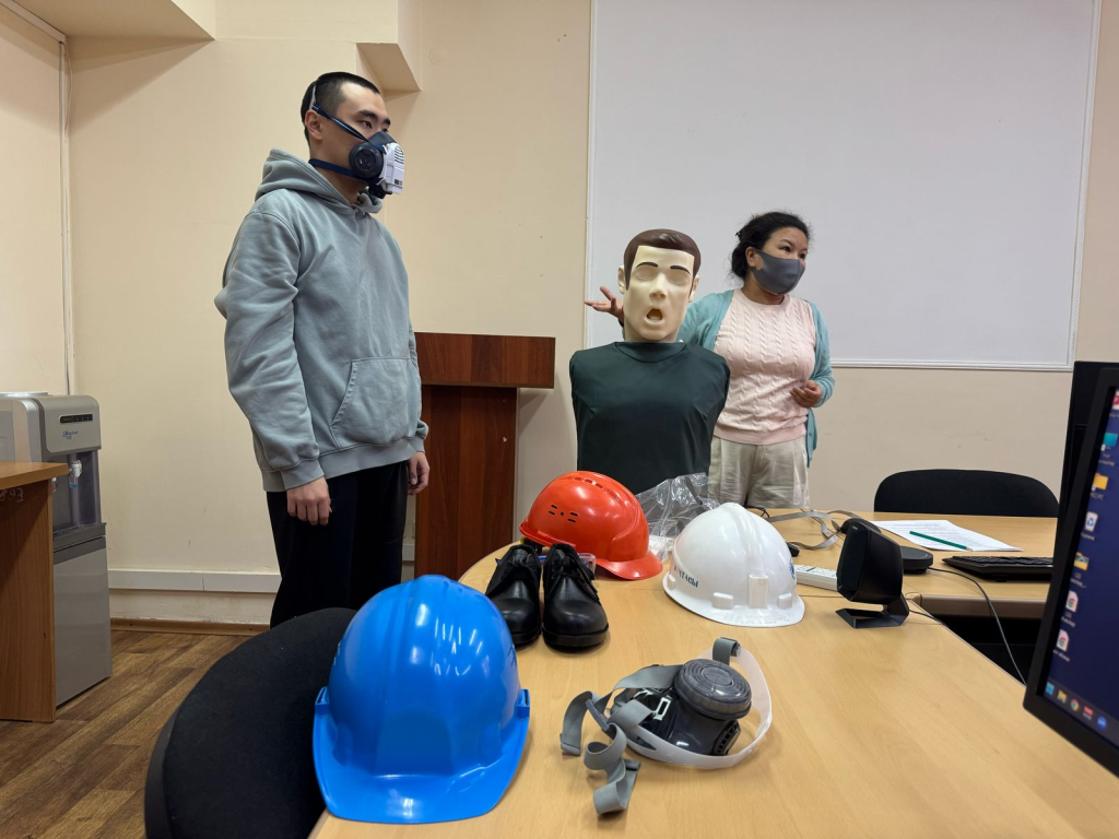 ЕҚРҒЗИ магистранттарға арналған практикалық сабақ өткізді